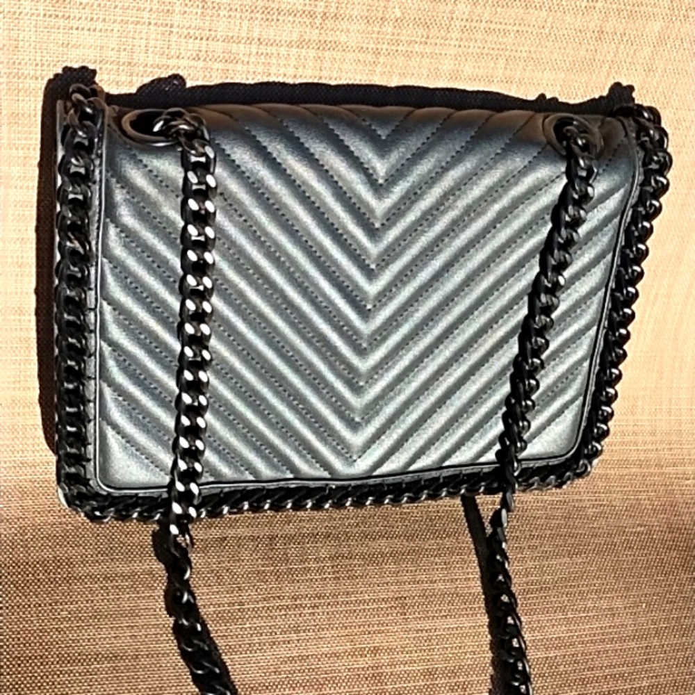 Aldo  Black & Heavy Metal Chain Bag - Picture 2 of 16